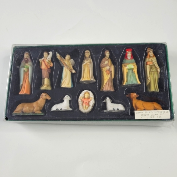 Vintage Other - Vintage 90's Danson Decor nativity set in box